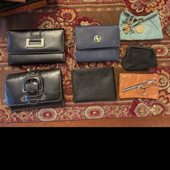 2 Sets of 7 Vintage Leather Wallets & Coin Purses. Set of Seven Sold Separately - Picture 6 of 9